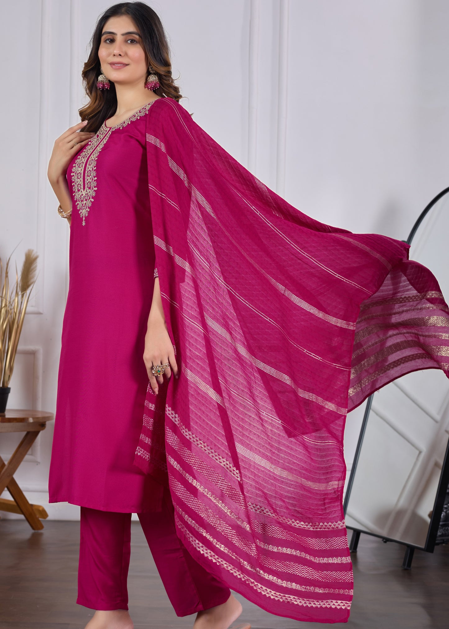 Suhana Magenta Pink Gold Zari Embroidered Kurta Set