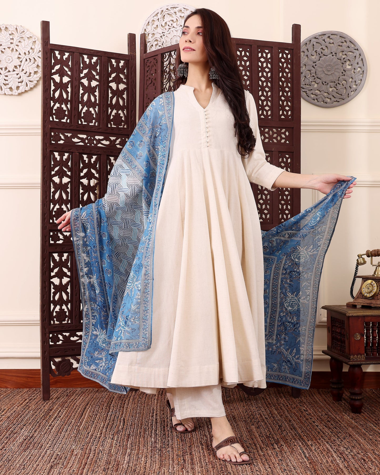 Saadhvi Ivory Plain Flared Suit Set