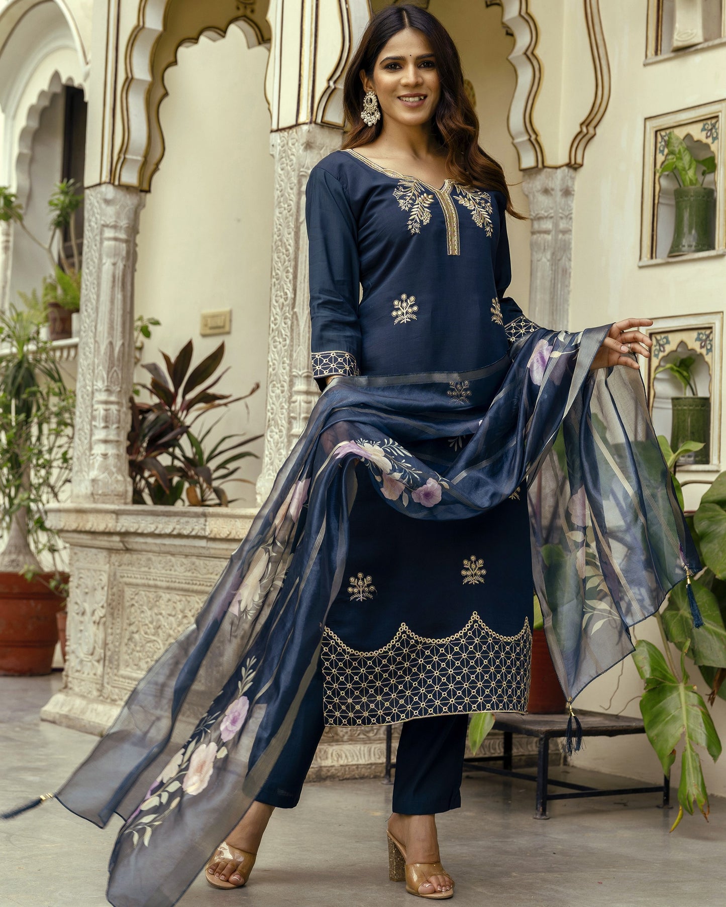 Nisha Navy Blue Gold Zardozi Botanical Embroidered Kurta Set