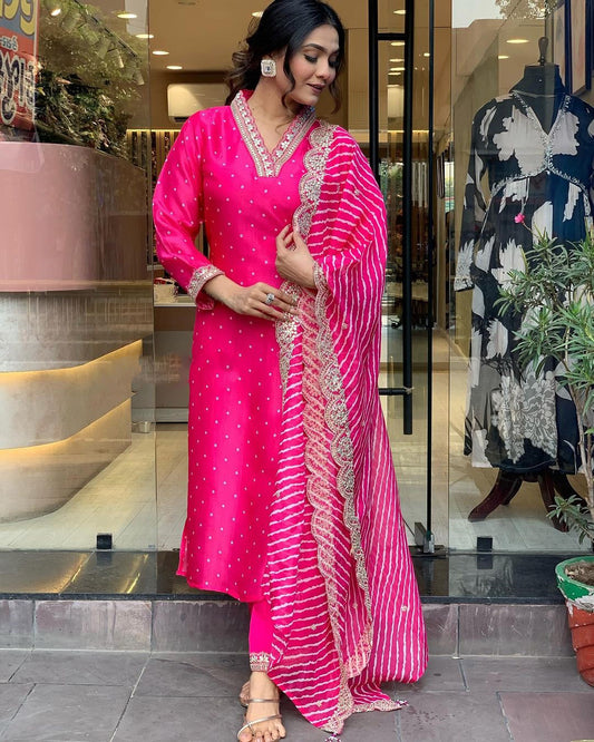 Jenny Charming Beauty with Effortless Grace Kurta Set