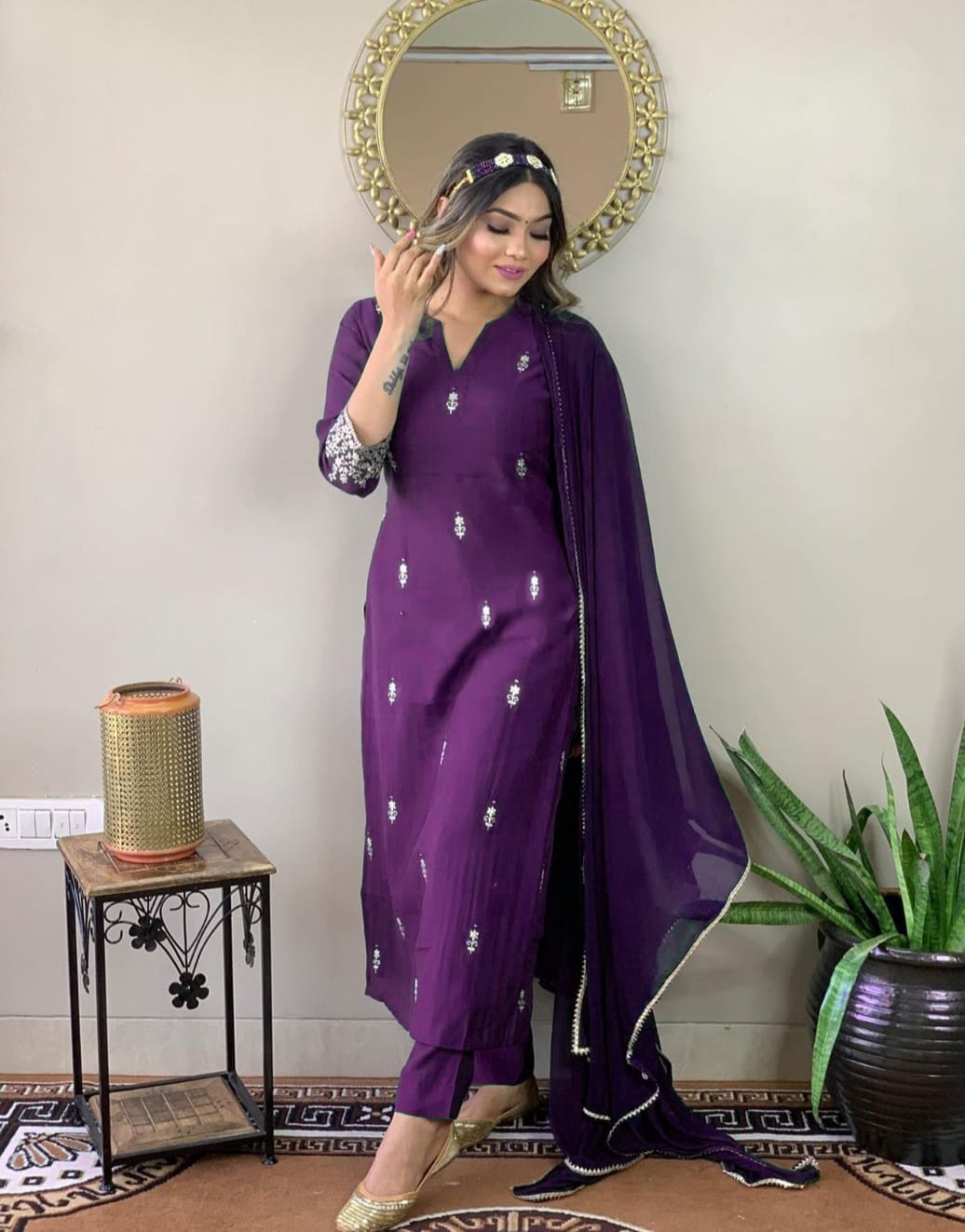 Jessica Stunning and Sophisticated Fashion Kurta Set