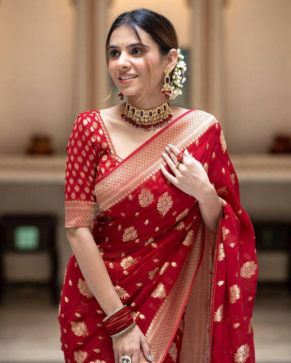 Red Premium Jacquard Work Saree with Graceful Rich Pallu