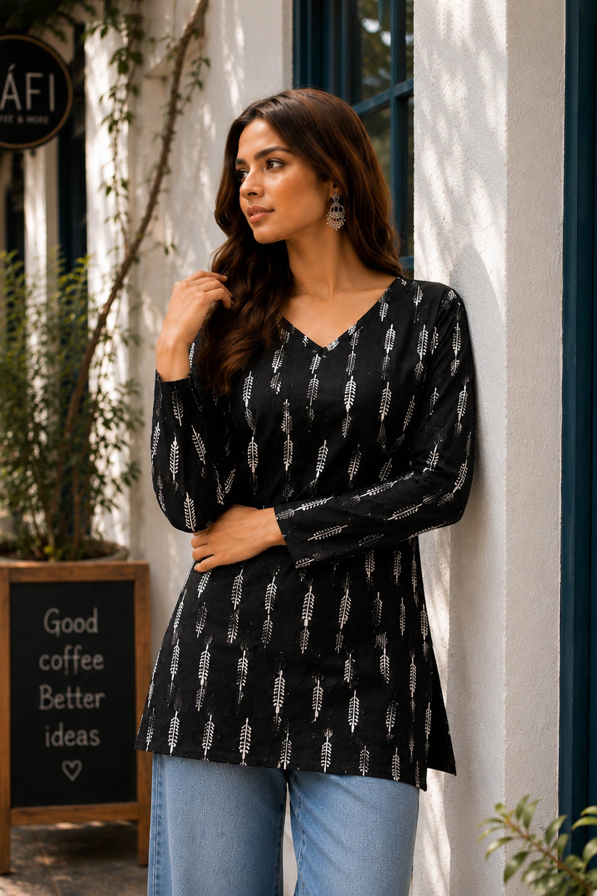 Kaajal Noir Black Cotton Printed Top