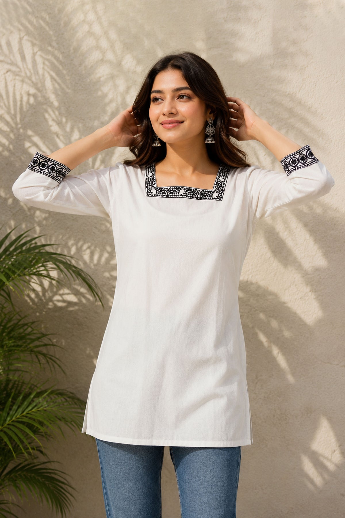 Shweta Chandni White Cotton Printed Top