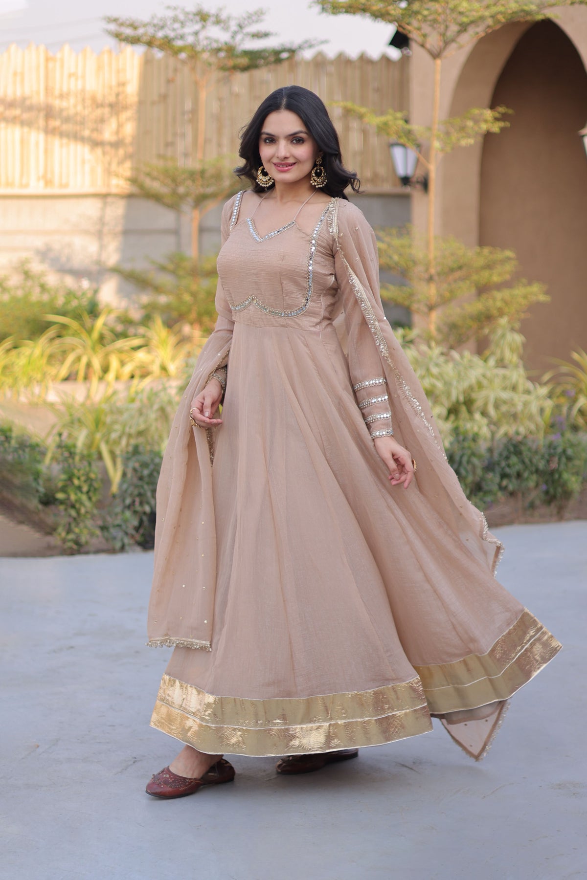 Aarvi Cream Silver Crunchy Gown Set