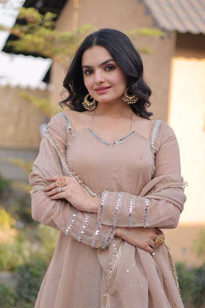 Aarvi Cream Silver Crunchy Gown Set