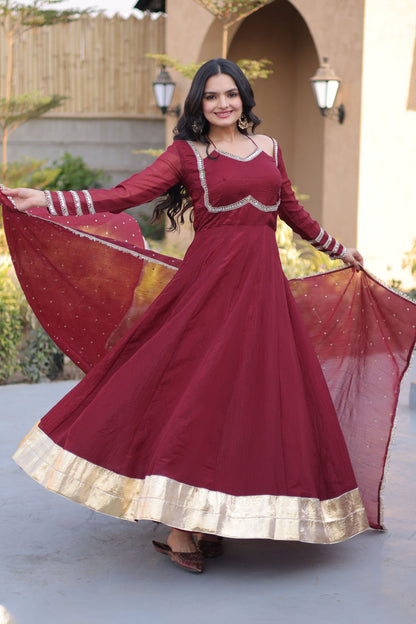Aarvi Maroon Silver Crunchy Gown Set