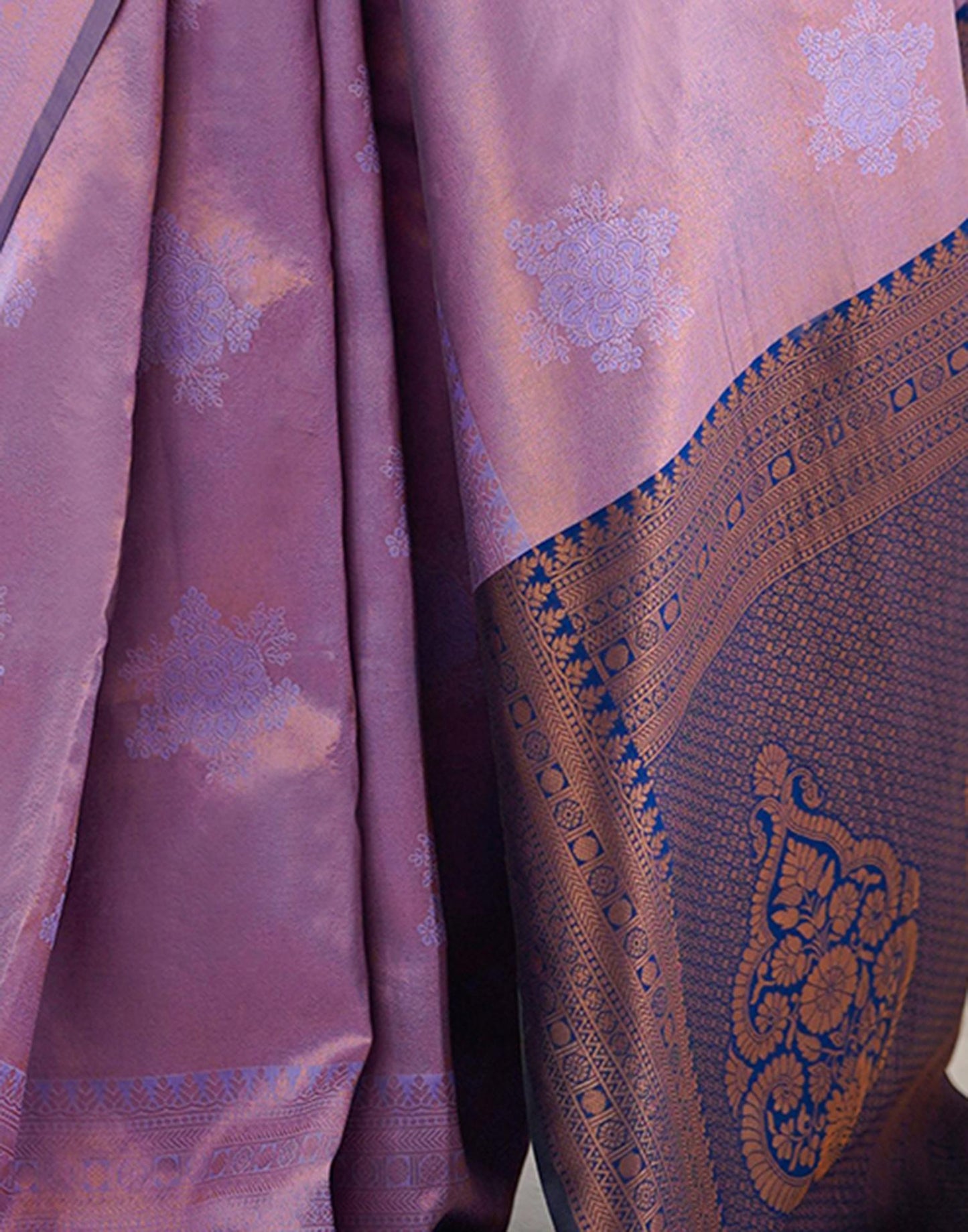Lavender Purple Jacquard Woven Silk Saree
