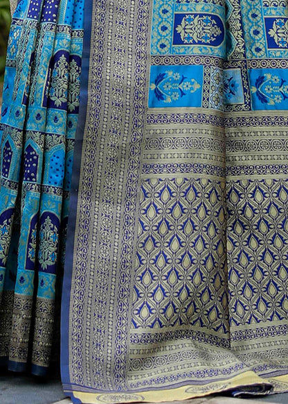 Royal Blue Traditional Motif Woven Silk Saree