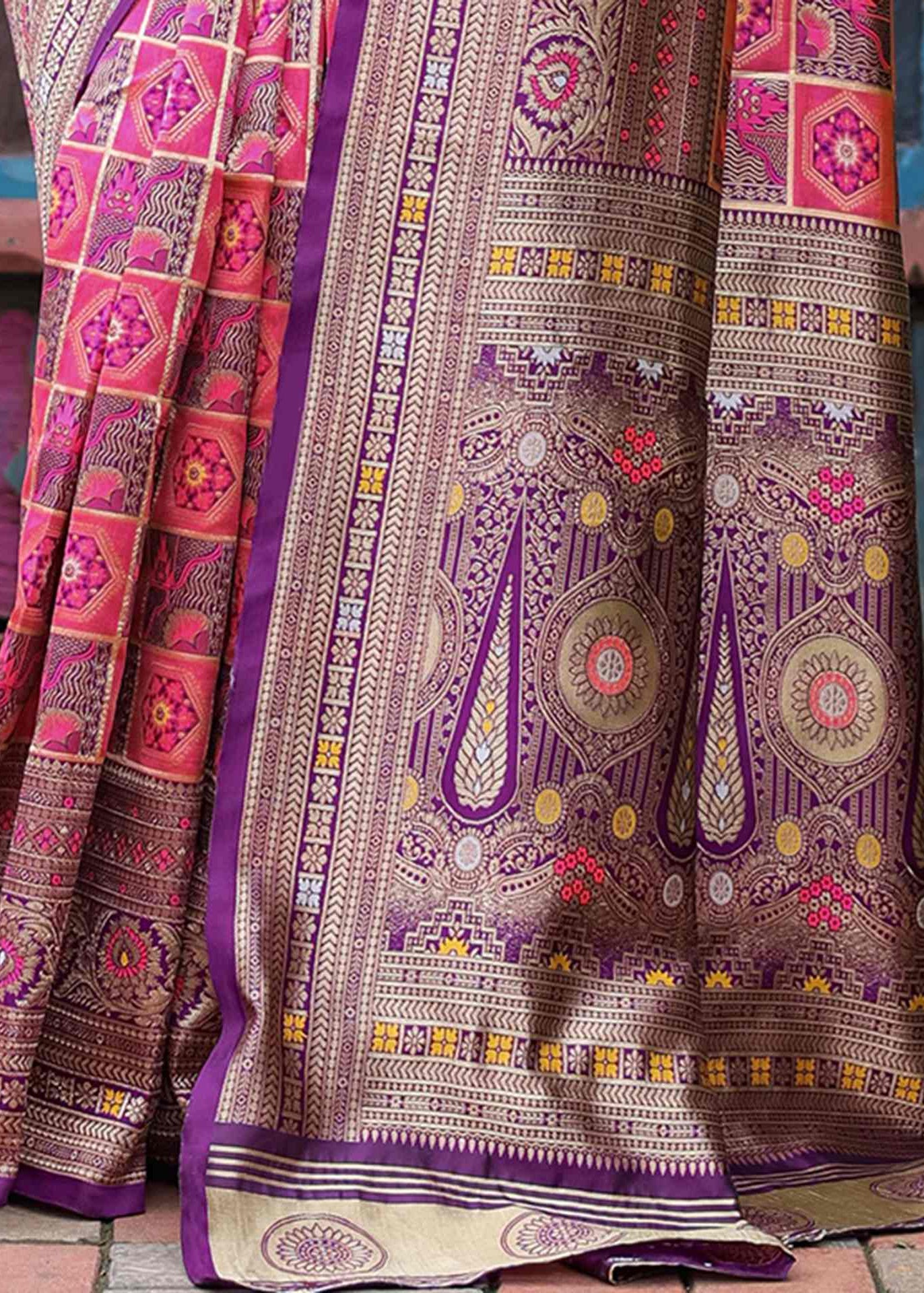 Purple And Magenta Geometric Woven Silk Saree