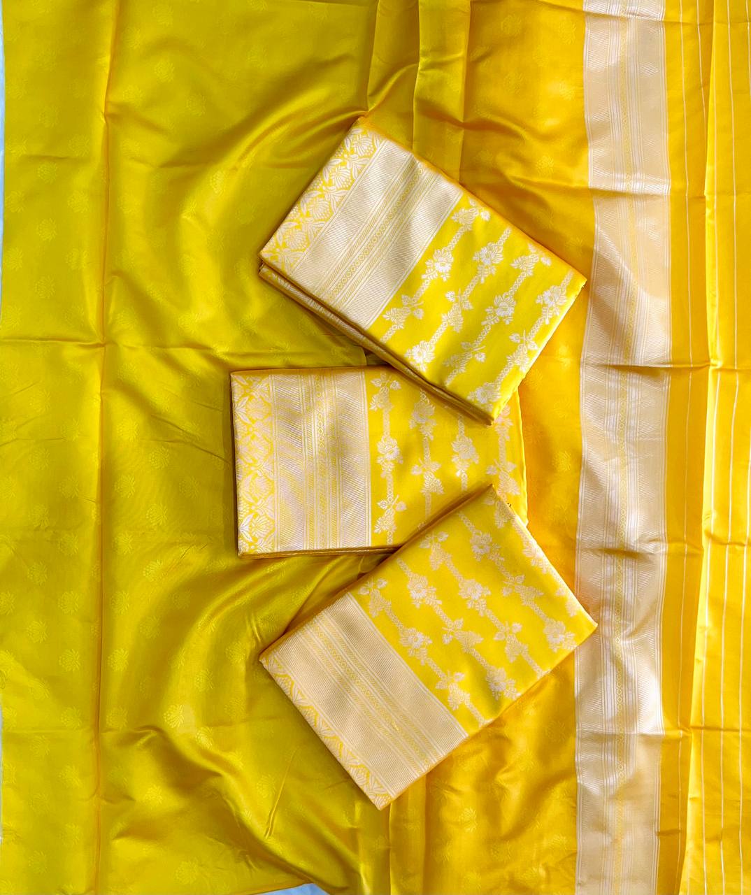 Luxurious Honey Rich Pallu Saree with Exclusive Jacquard Work
