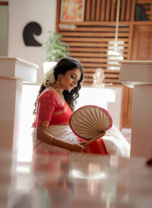 Golden Aura – White Saree with Red Border with All-Over Jacquard Work
