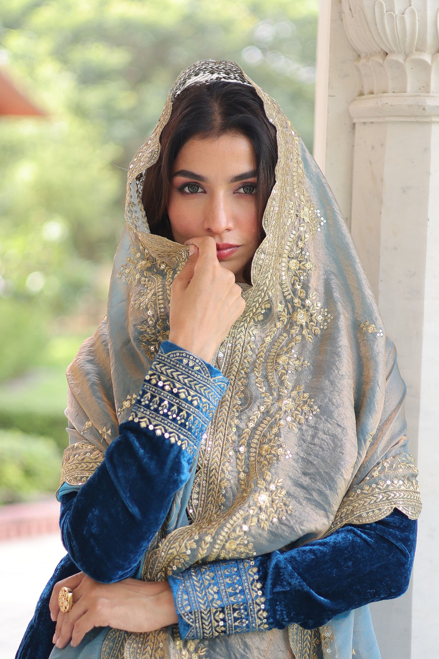 Royal Blue Velvet Embroidered Kurta Set