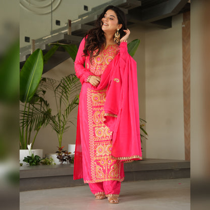Gajri Pink Embroidered Kurta Set