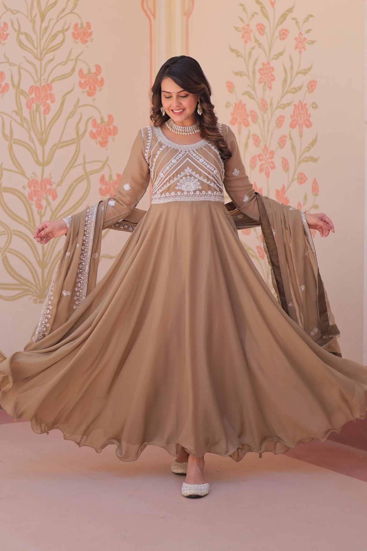 Anaisha Beige Star Georgette Gown Set