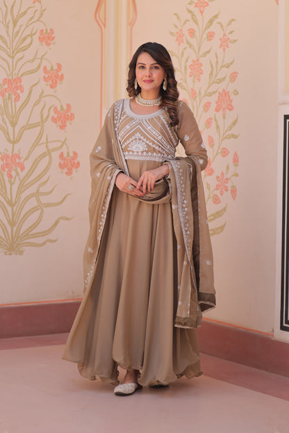Anaisha Beige Star Georgette Gown Set
