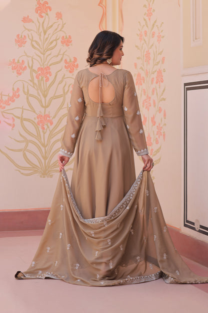 Anaisha Beige Star Georgette Gown Set