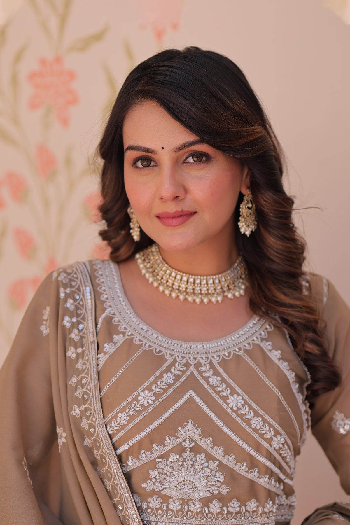 Anaisha Beige Star Georgette Gown Set