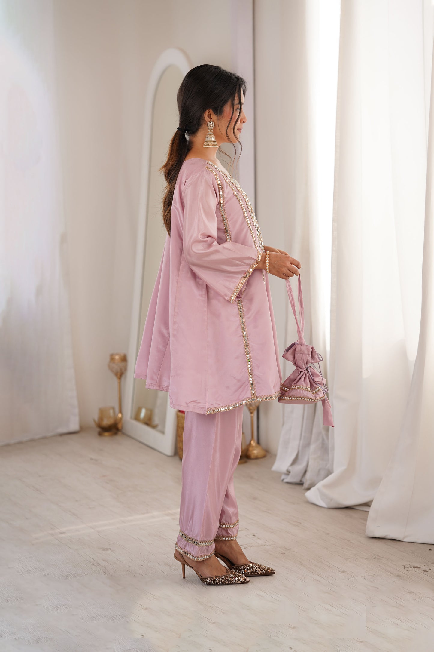 Aaina Blush Pink Real Mirror Lace Embroidery Kurti Set