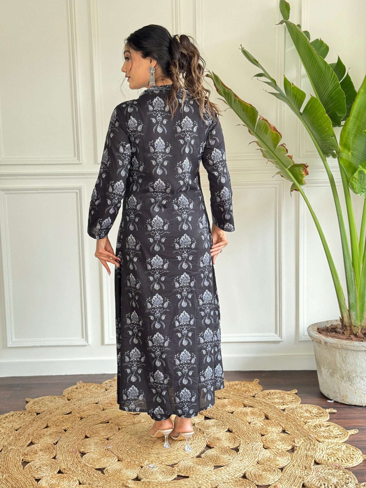 Black and Red Regal Elegance Kurta Set