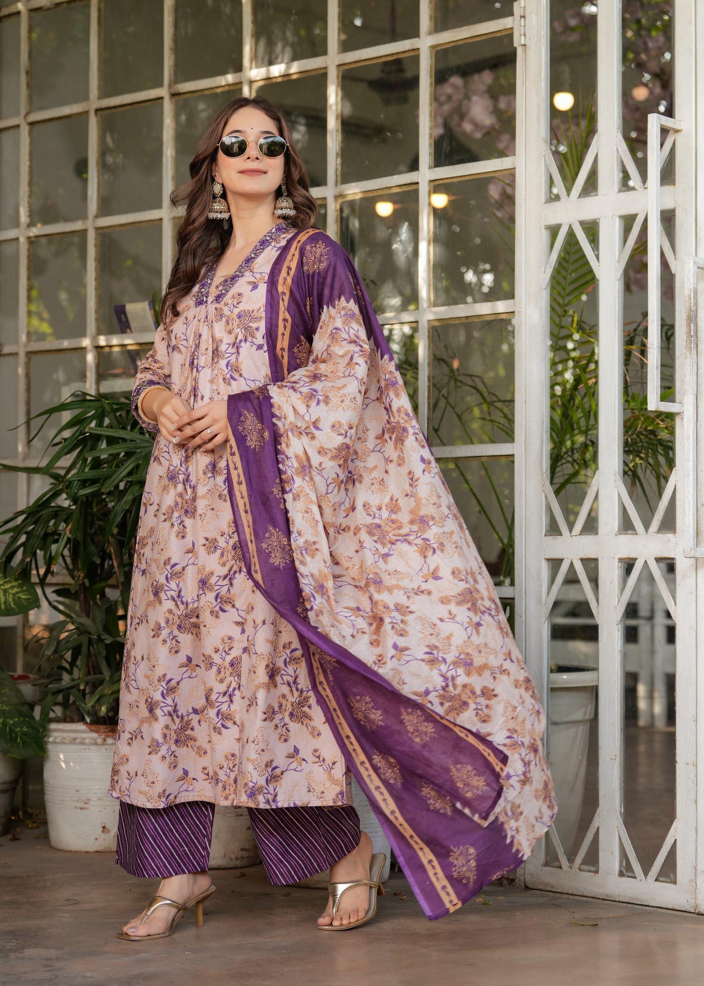 Cream with purple Delightful Kurta Set