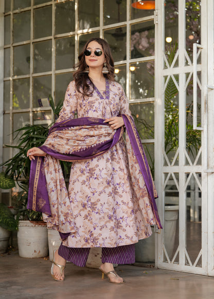 Cream with purple Delightful Kurta Set