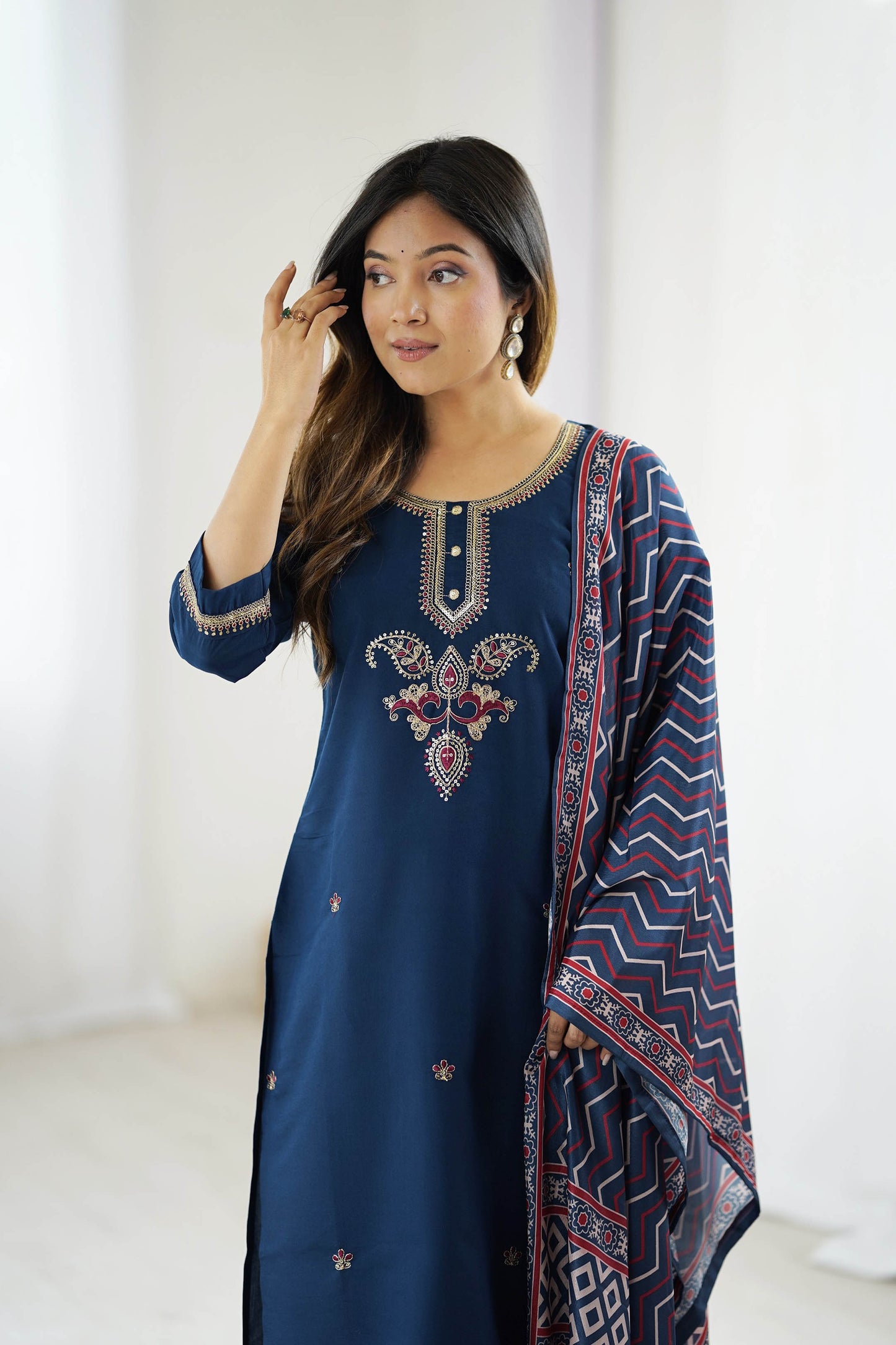 Nilufar Navy Blue Chanderi Silk Embroidered Kurta Set