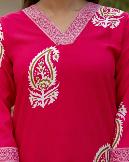 Bindiya Rani Pink Paisley Block Print Cotton Kurta Set
