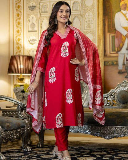 Bindiya Cherry Red Paisley Printed Kurta Set