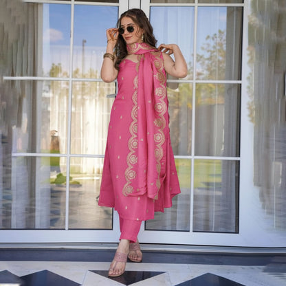 Gulika Fuchsia Pink Viscose Zari Chanderi Embroidered Kurta Set