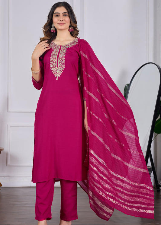Suhana Magenta Pink Gold Zari Embroidered Kurta Set