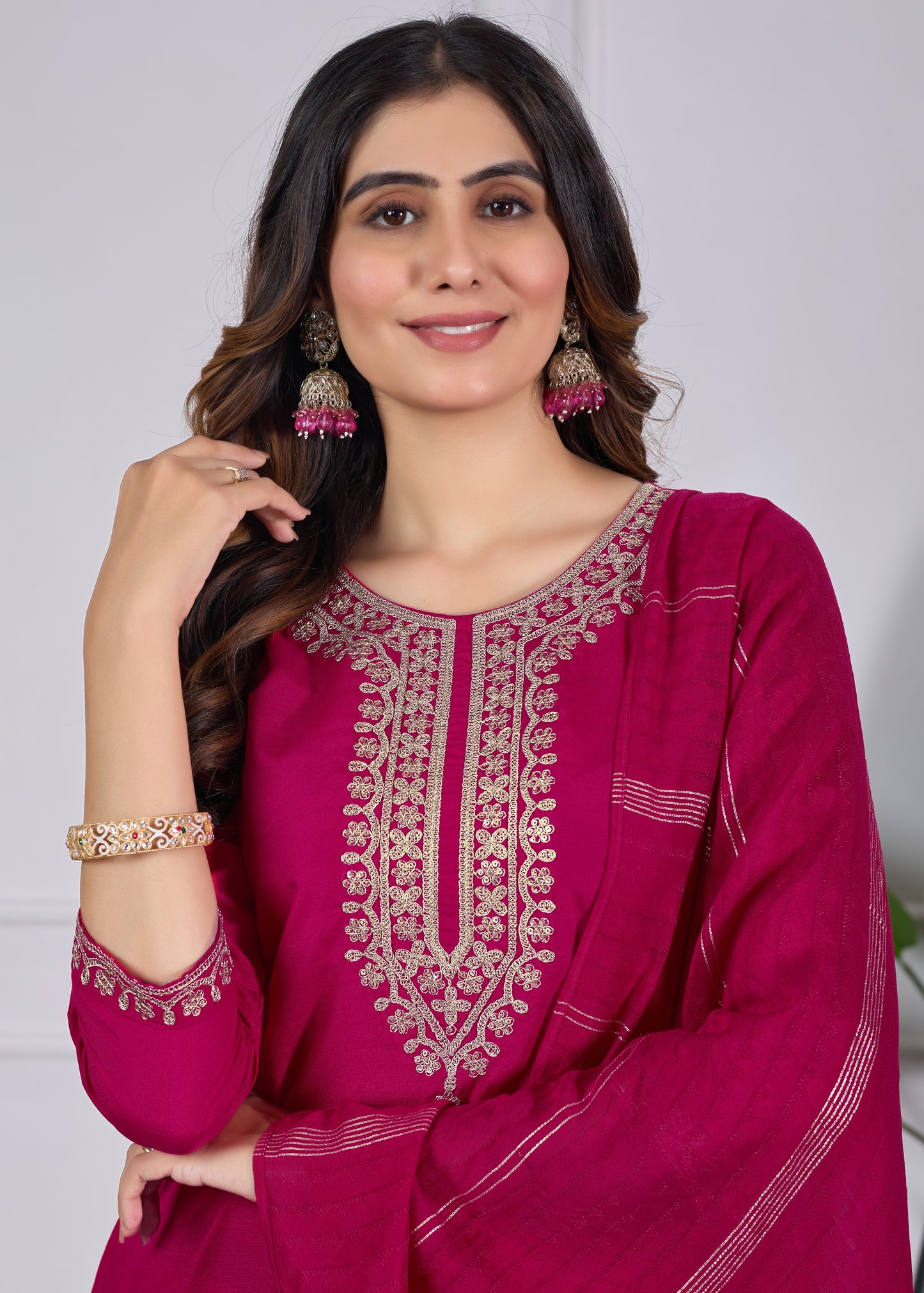Suhana Magenta Pink Gold Zari Embroidered Kurta Set