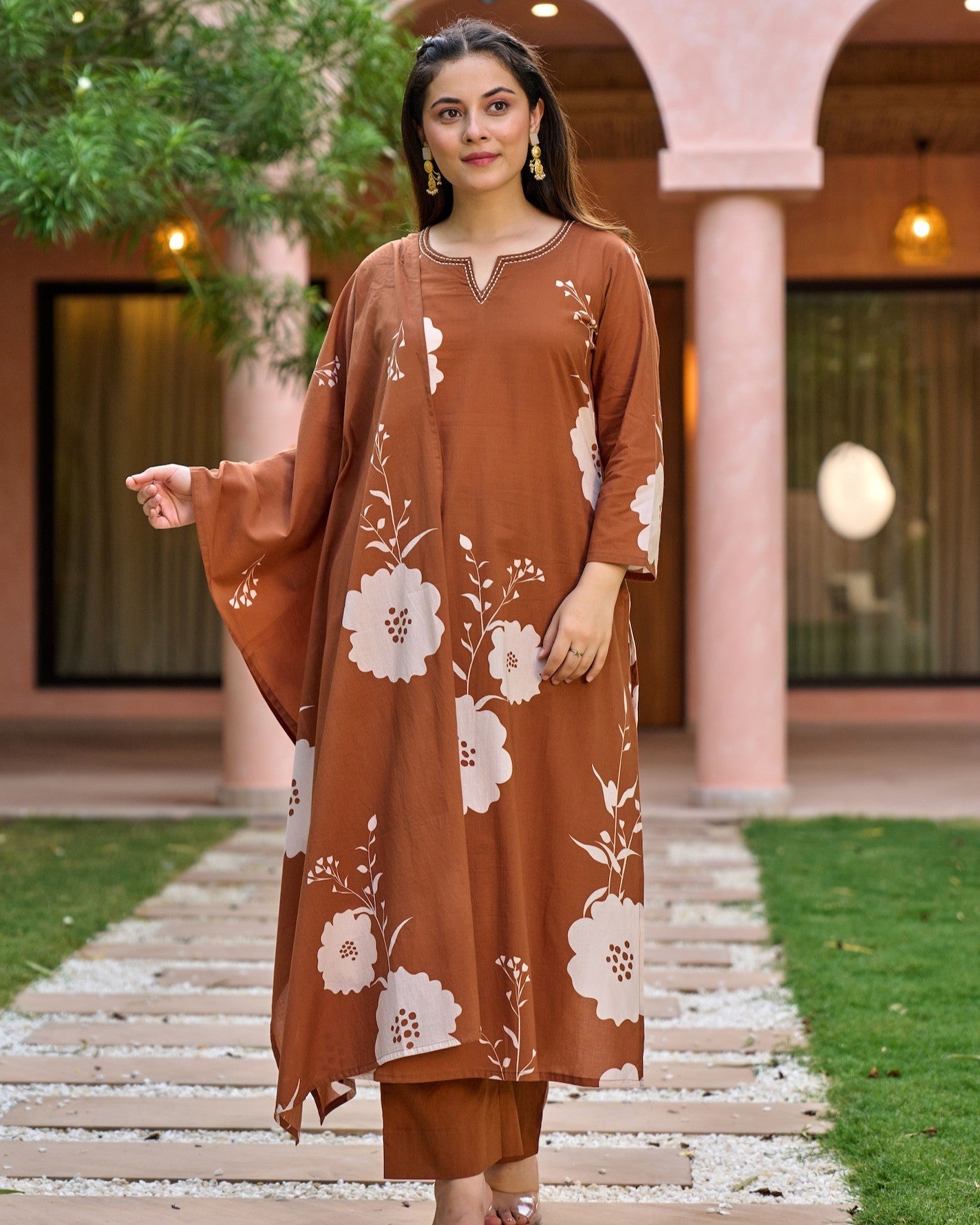 Mitti Rust Brown Ivory Bold Floral Print Kurta Set