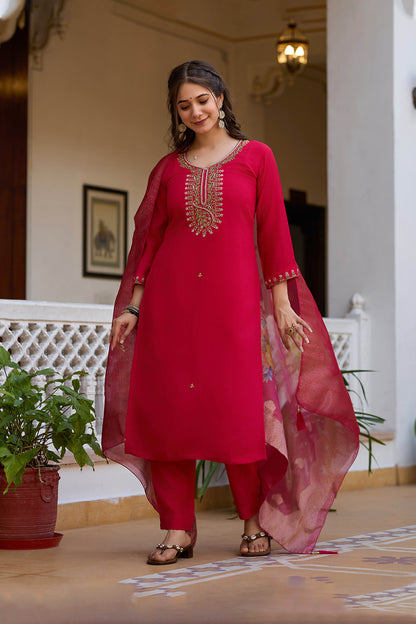 Rangita Rani Pink Viscose Chanderi Embroidered Kurta Set