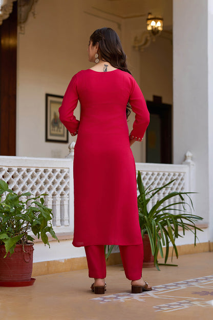 Rangita Rani Pink Viscose Chanderi Embroidered Kurta Set
