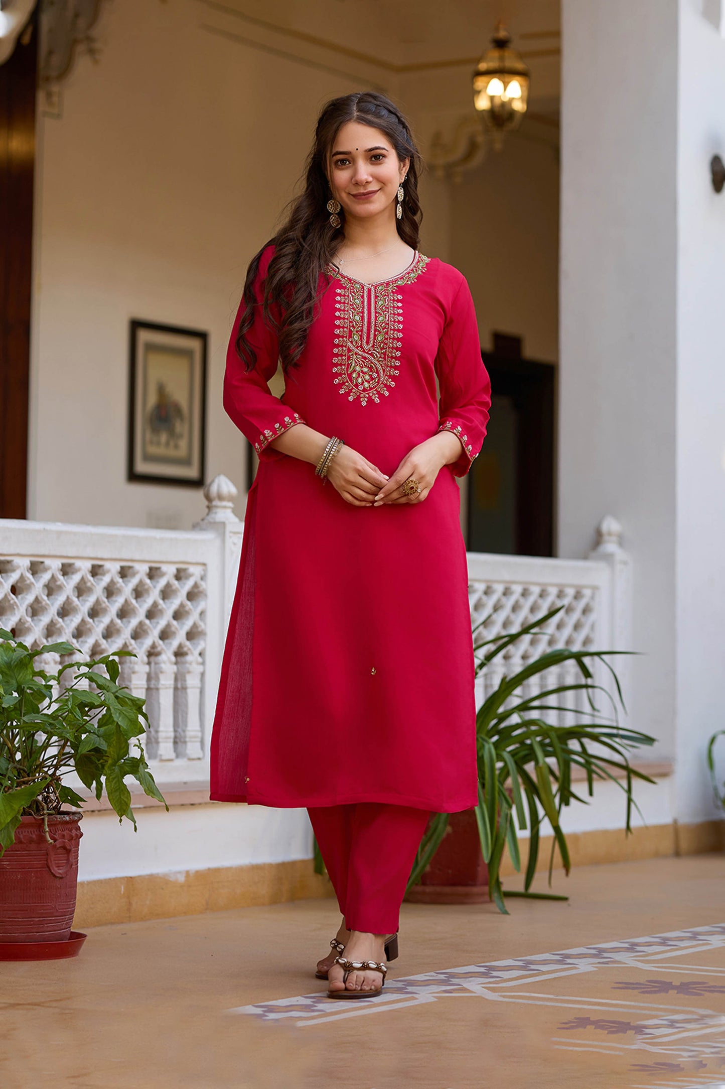 Rangita Rani Pink Viscose Chanderi Embroidered Kurta Set