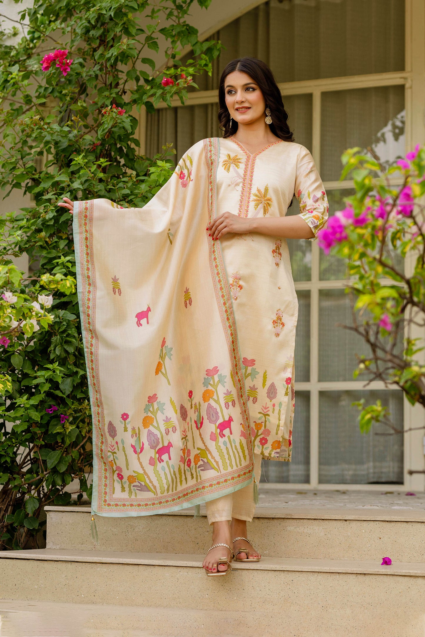 Prakriti Ivory Viscose Assam Silk Embroidered Kurta Set