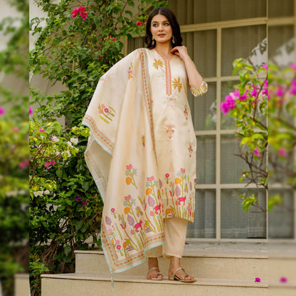 Prakriti Ivory Viscose Assam Silk Embroidered Kurta Set