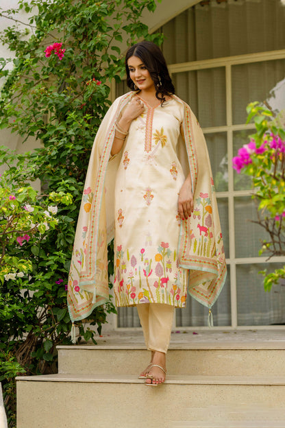 Prakriti Ivory Viscose Assam Silk Embroidered Kurta Set