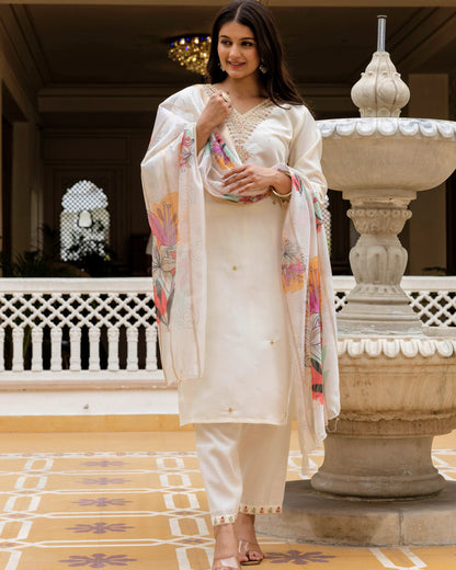 Zara Ivory White Gold Zardozi & Buti Embroidered Kurta Set
