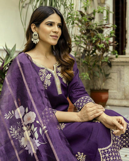 Nisha Deep Wine Purple Gold Zardozi Botanical Embroidered Kurta Set