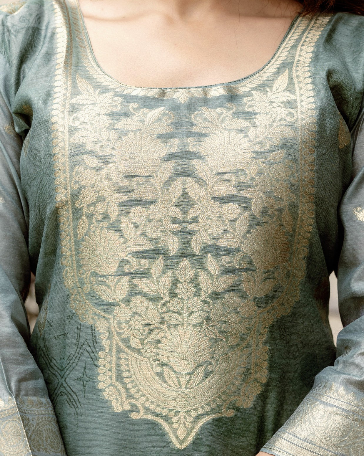 Gulnoor Sage Grey Mughal Woven and Floral Print Kurta Set