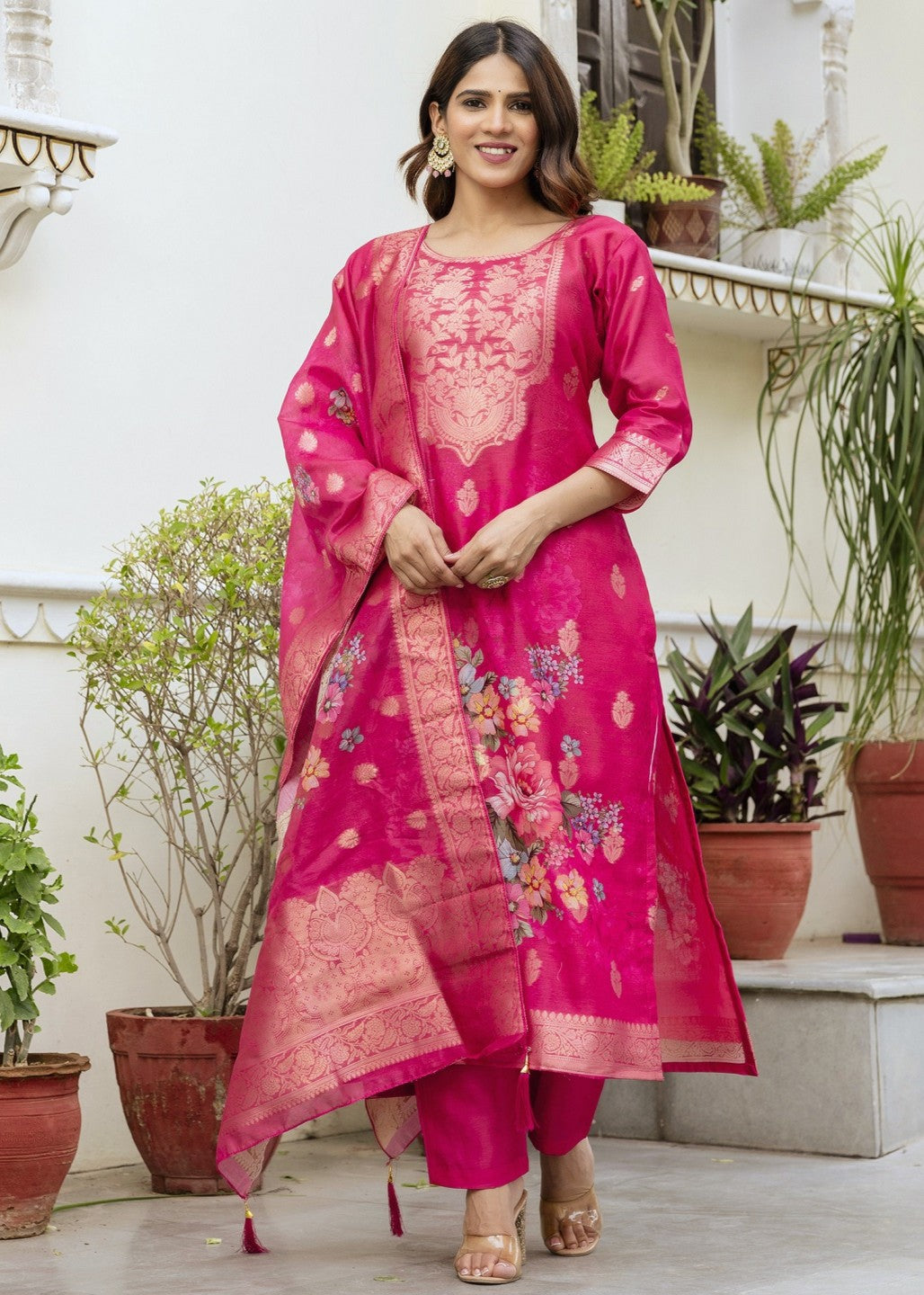 Gulnoor Rani Pink Mughal Woven And Floral Print Kurta Set