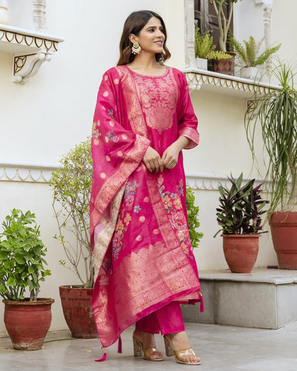 Gulnoor Rani Pink Mughal Woven And Floral Print Kurta Set