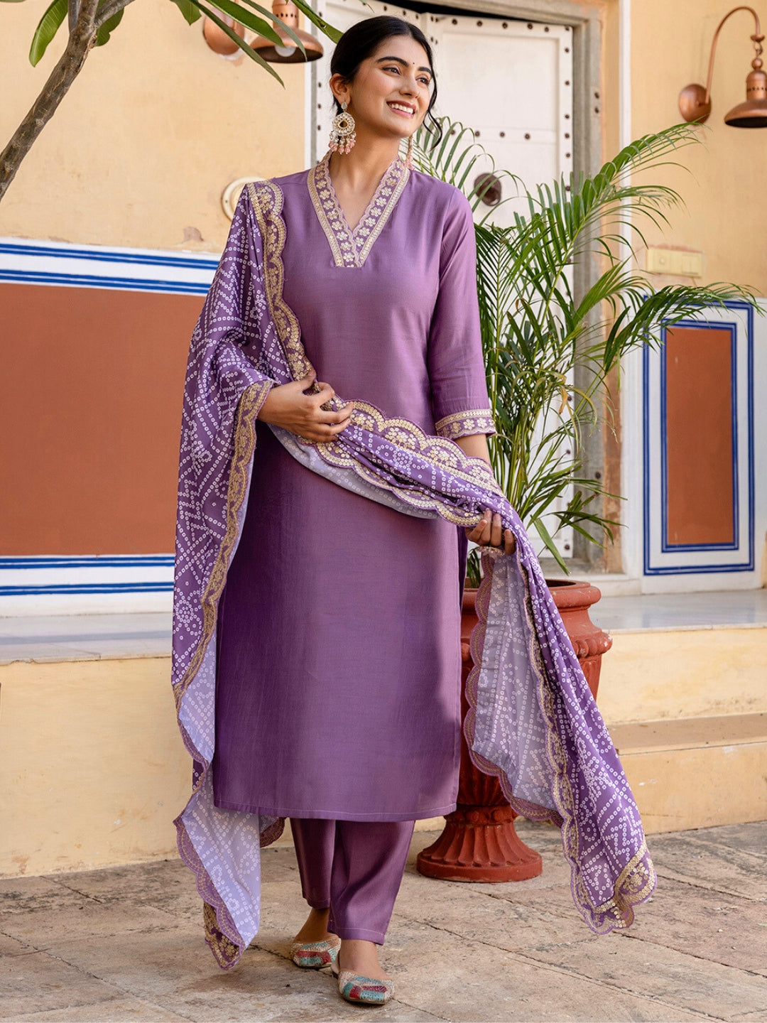 LAVENDER VISCOSE SILK EMBROIDERED SET