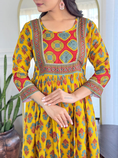 YELLOW FLORAL PRINTED COTTON KURTA PANT DUPATTA SET