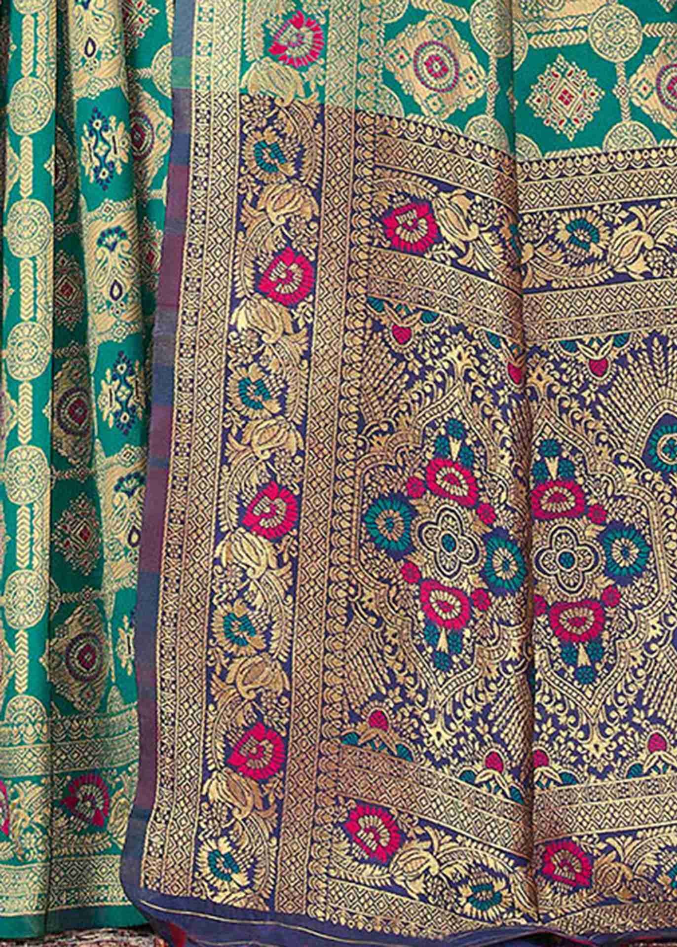 Elegant Rama Green Banarasi Silk Saree with Royal Zari Weaving