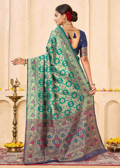 Elegant Rama Green Banarasi Silk Saree with Royal Zari Weaving