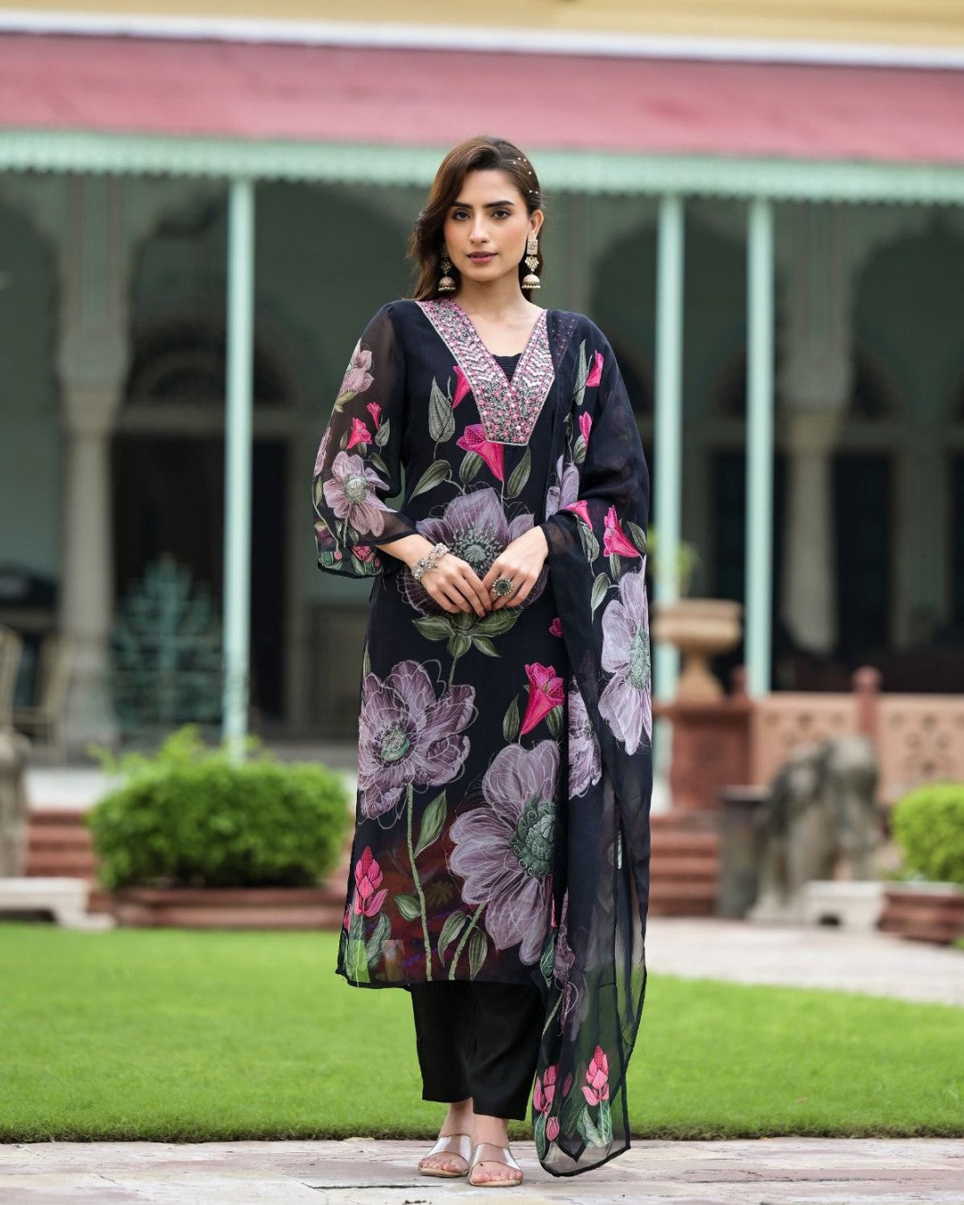 Sonika Black Sophisticated Formal Dress