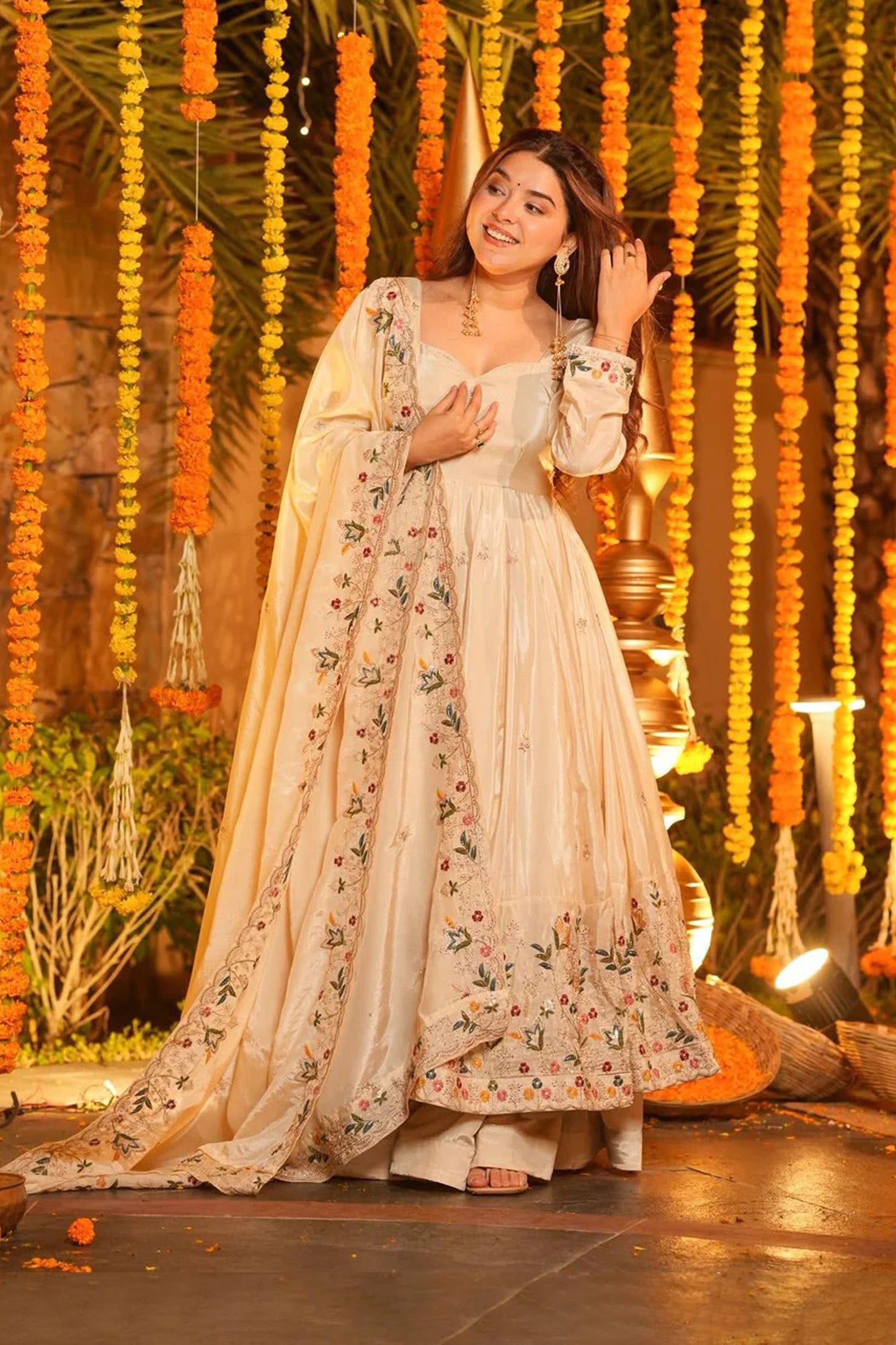 Off-White Heavy Silk Anarkali Suit Set
